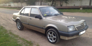 Продажа Opel Ascona 1987 в г.Минск, цена 3 222 руб.