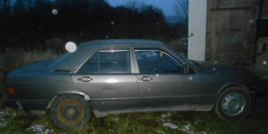 Продажа Mercedes 190 (W201) 1985 в г.Островец, цена 2 256 руб.