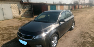 Продажа Kia Cee'd 2010 в г.Речица, цена 25 236 руб.
