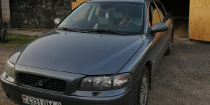 Продажа Volvo S60 5 дверей 2003 в г.Орша, цена 17 126 руб.