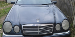 Продажа Mercedes E-Klasse (W210) легковой 1999 в г.Минск, цена 12 955 руб.