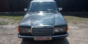 Продажа Mercedes E-Klasse (W123) 1983 в г.Житковичи, цена 8 700 руб.