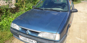 Продажа Renault 19 1993 в г.Витебск, цена 1 627 руб.