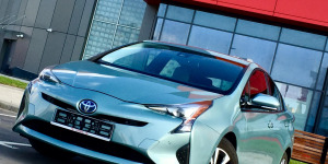 Продажа Toyota Prius 2018 в г.Минск, цена 63 090 руб.