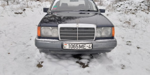 Продажа Mercedes E-Klasse (W124) 1986 в г.Слоним, цена 4 189 руб.