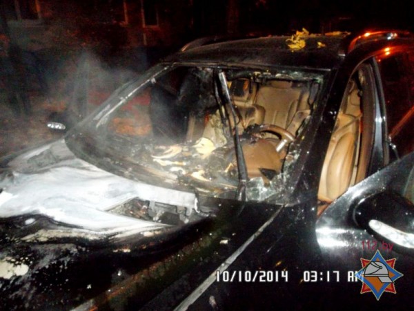 В минске 10.10.2014 горело 2 автомобиля