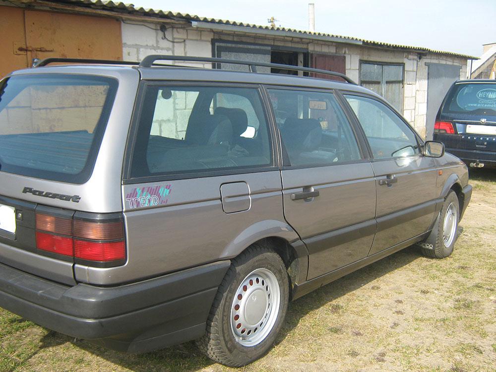 Фольксваген универсал бу авито. Volkswagen b3 универсал 1993. Volkswagen b3 89. Фольксваген Пассат б3 универсал дизель.