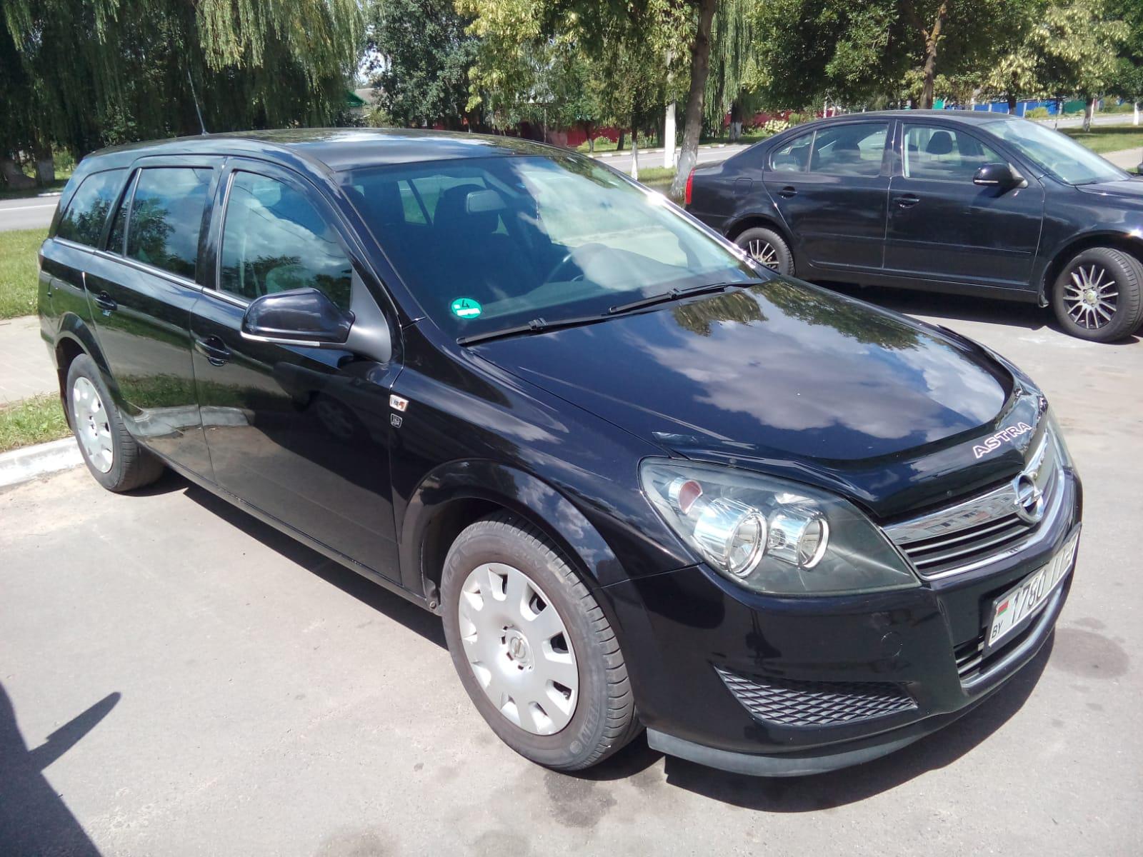 Куплю опель дизель универсал. Opel Astra h 2010 универсал. Opel Astra h универсал синий. 13140761 Opel в Беларуси.