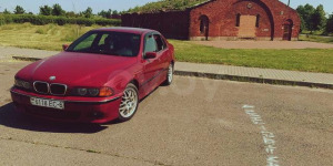 Продажа BMW 5 Series (E39) 1998 в г.Бобруйск, цена 7 314 руб.
