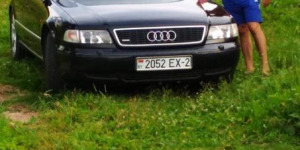 Продажа Audi A8 (D3) 1997 в г.Витебск, цена 14 624 руб.