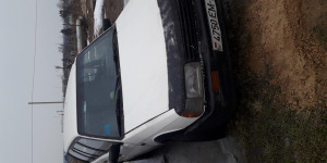 Продажа Mazda 323 1990 в г.Смолевичи на з/ч