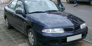 Продажа Mitsubishi Carisma GDI 1998 в г.Бобруйск, цена 6 484 руб.