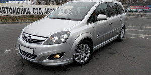 Продажа Opel Zafira 1.7 CDTi 6МКПП OPCLine 2010 в г.Гомель, цена 33 643 руб.