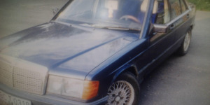 Продажа Mercedes 190 (W201) 1988 в г.Копыль, цена 1 650 руб.
