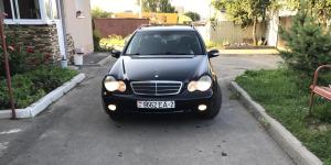 Продажа Mercedes C-Klasse (W203) 2002 в г.Орша, цена 16 273 руб.