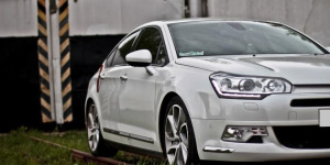 Продажа Citroen C5 LED Exclusive Recaro R19 2012 в г.Минск, цена 35 008 руб.