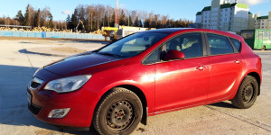 Продажа Opel Astra J 2011 в г.Островец, цена 21 402 руб.
