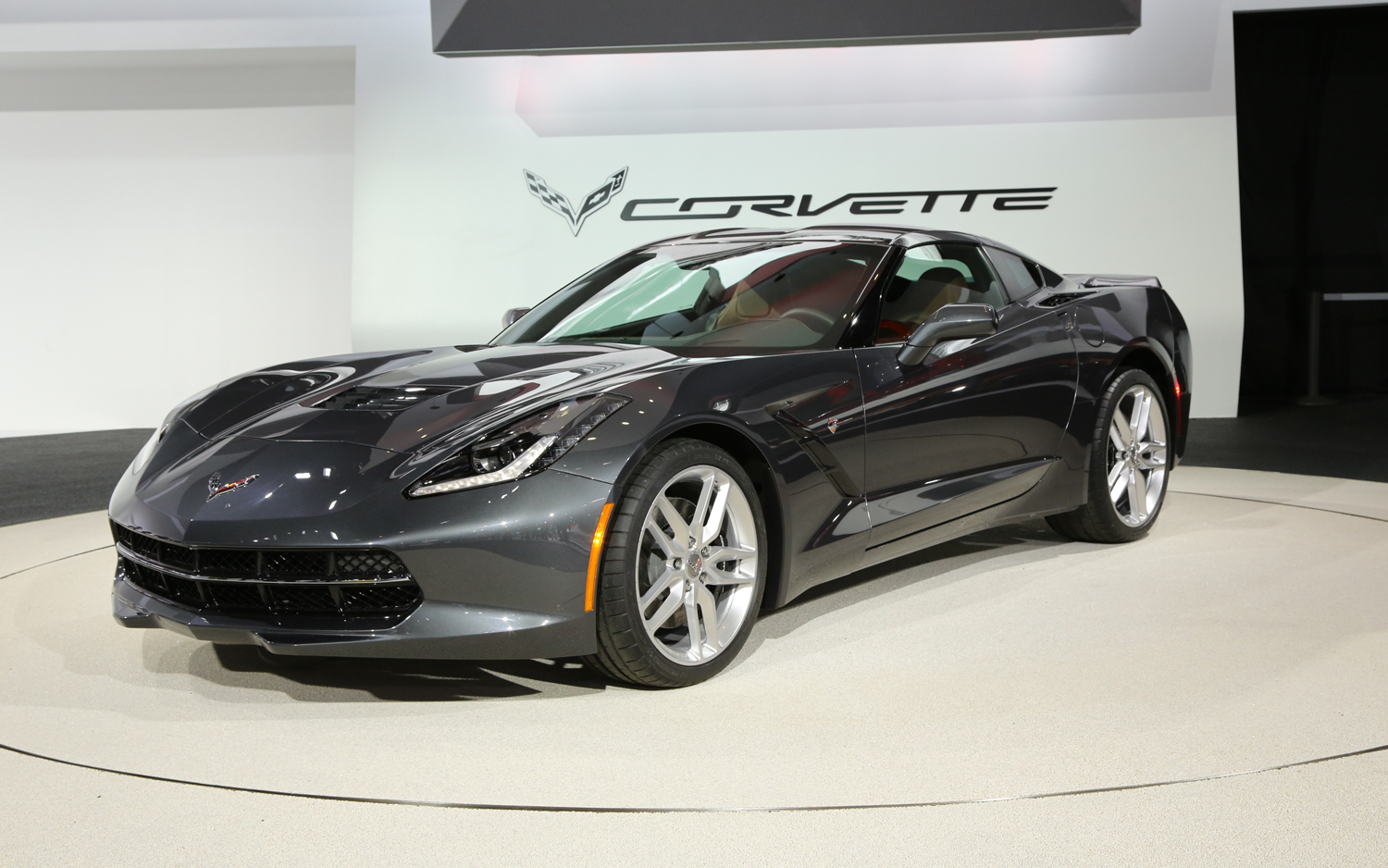 chevrolet-corvette-stingray