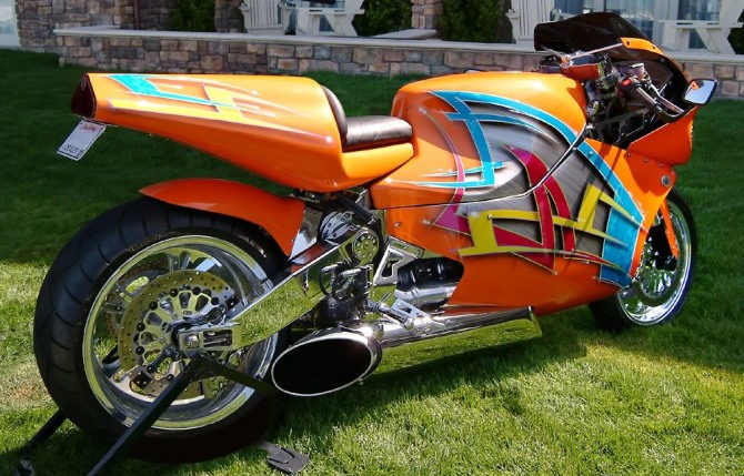МТТ Street fighter один из быстрейших мотоциклов в мире